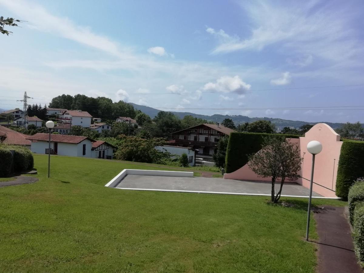 Hendaye Plage Logement Entier Avec Jardin Exterior foto